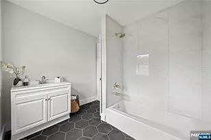 422 Davis Ave, Kearny, NJ 07032 - Photo 21