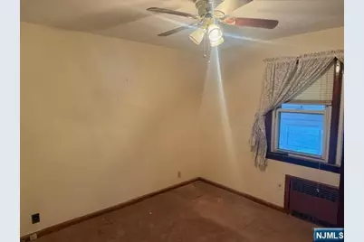 344 10th Street, Carlstadt, NJ 07072 - Photo 13