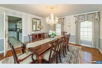 51 Boulderwood Drive, Bernardsville, NJ 07924 - Photo 11