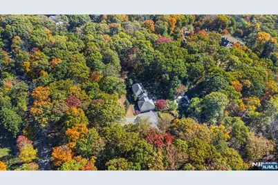 51 Boulderwood Drive, Bernardsville, NJ 07924 - Photo 45