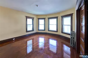 230 Duane St, Orange, NJ 07050 - Photo 9