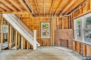 68-70 Richelieu Pl, Newark, NJ 07106 - Photo 13