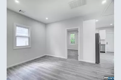 191 Matthew Street, Orange, NJ 07050 - Photo 19