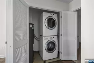 6404 City Pl, Edgewater, NJ 07020 - Photo 19
