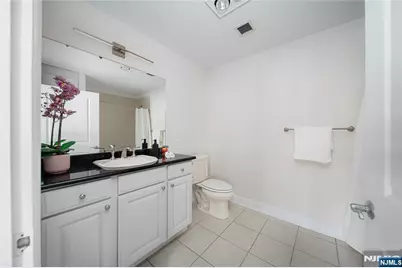 6404 City Place, Edgewater, NJ 07020 - Photo 17