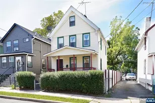 548 Tremont Ave, Orange, NJ 07050 - Photo 15