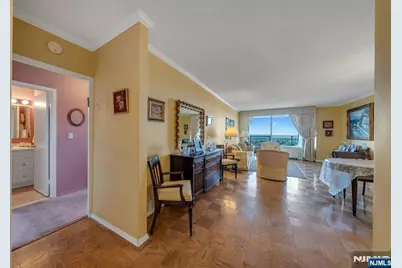 1530 Palisade 23N #23N, Fort Lee, NJ 07024 - Photo 13