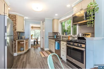 254 Runnymede Road, West Caldwell, NJ 07006 - Photo 19