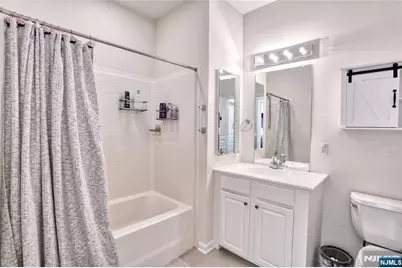 8415 Warrens Way, Wanaque, NJ 07465 - Photo 21