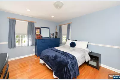 529 Covington Place, Wyckoff Township, NJ 07481 - Photo 17