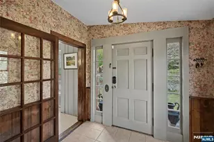 9 Winding Way, Woodcliff Lake, NJ 07677 - Photo 3