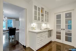 5 Leslie Pl, Tenafly, NJ 07670 - Photo 9
