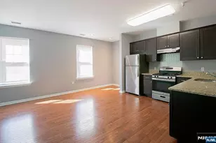 7 Myrtle Street 10, Bloomfield, NJ 07003 - Photo 3