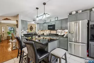 22 Cedarwood Terrace, Woodland Park, NJ 07424 - Photo 9