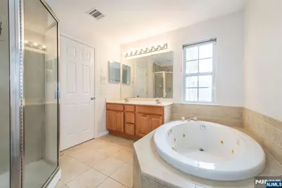 154 Mountainside, Pompton Lakes, NJ 07442 - Photo 15