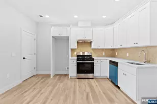 484 19th St, Newark, NJ 07103 - Photo 9