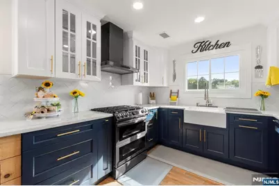 4 Hedgewood Road, Howell Township, NJ 07731 - Photo 7