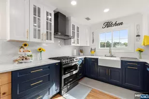 4 Hedgewood Rd, Howell Township, NJ 07731 - Photo 7