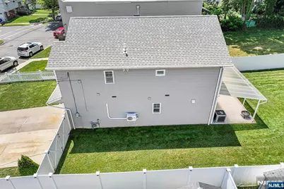902 Spruce Street, Roselle, NJ 07203 - Photo 45