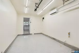 902 Spruce St, Roselle, NJ 07203 - Photo 37