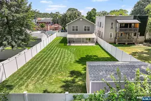 902 Spruce St, Roselle, NJ 07203 - Photo 43