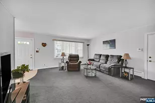 43 Hoffman Ave, Rochelle Park Township, NJ 07662 - Photo 13