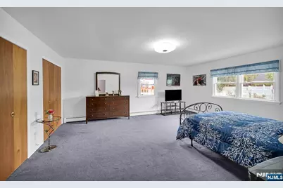 43 Hoffman Avenue, Rochelle Park Township, NJ 07662 - Photo 27