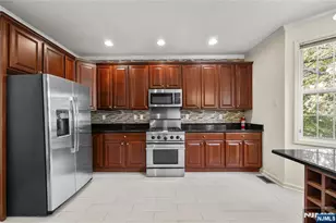 595 Hartford Dr, Nutley, NJ 07110 - Photo 3