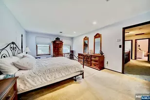 8 Torbet, Wayne, NJ 07470 - Photo 15