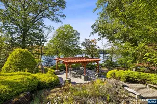 951 Scioto Dr, Franklin Lakes, NJ 07417 - Photo 39