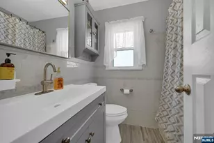 61 Hobart St, Ridgefield Park, NJ 07660 - Photo 13