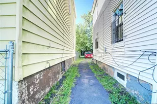 21 Augusta St, Irvington, NJ 07111 - Photo 19