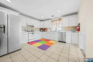 5 Charles St, Lodi, NJ 07644 - Photo 9