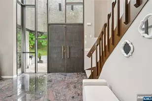 8 Vanderbilt Dr, Livingston, NJ 07039 - Photo 5