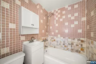 539 Bergen Blvd, Ridgefield, NJ 07657 - Photo 11