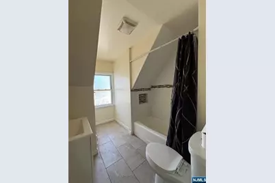 10 S 17th Street, East Orange, NJ 07018 - Photo 25