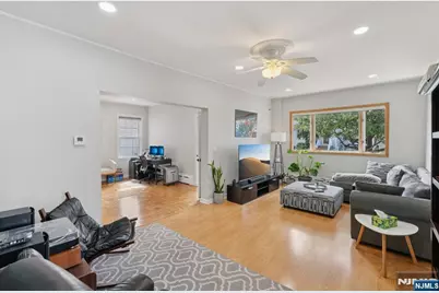 471 Harding Avenue, Lyndhurst Township, NJ 07071 - Photo 15