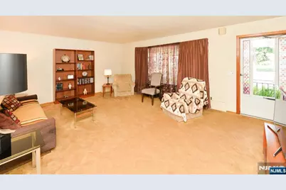 48 Alps Road, Wayne, NJ 07470 - Photo 3