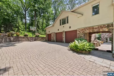 67 Forest Road, Tenafly, NJ 07670 - Photo 25