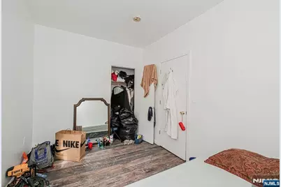 16 Alexander Street, Newark, NJ 07106 - Photo 15