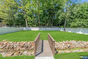 82 Little Falls Rd, Cedar Grove, NJ 07009 - Photo 27