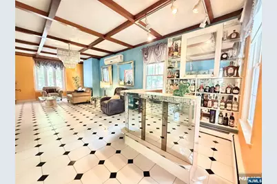 33 W Newell Avenue, Rutherford, NJ 07070 - Photo 9