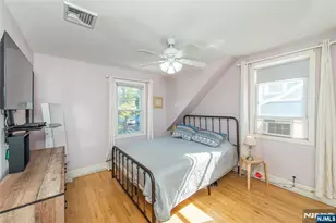 237 Washington Ave, Rutherford, NJ 07070 - Photo 9