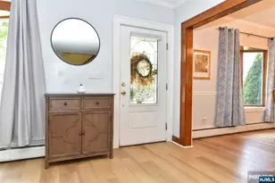 243 Cleveland Ave, Hasbrouck Heights, NJ 07604 - Photo 5