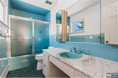645 Cambridge Road, Paramus, NJ 07652 - Photo 23