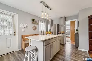 70 York Rd, North Arlington, NJ 07031 - Photo 3