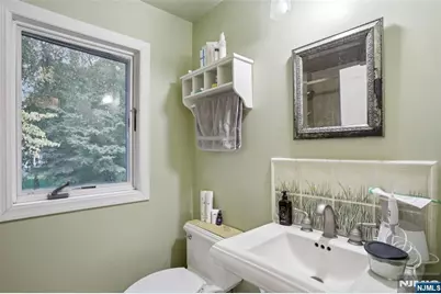 322 Marshall Street, Ridgewood, NJ 07450 - Photo 21