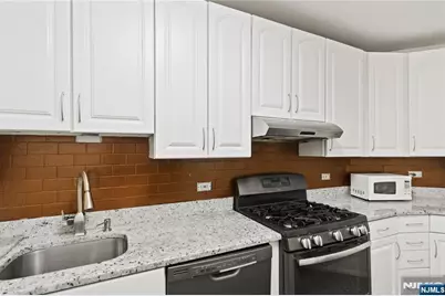 7004 Boulevard East 6A #6A, Guttenberg, NJ 07093 - Photo 7