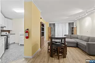 7004 Blvd East 6A, Guttenberg, NJ 07093 - Photo 3