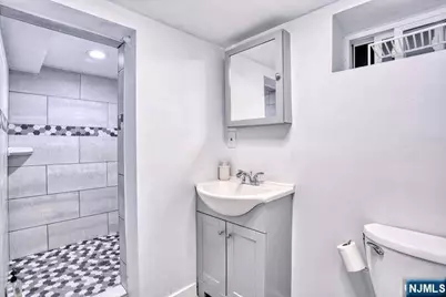 1163 Burnet Avenue, Union Township, NJ 07083 - Photo 27